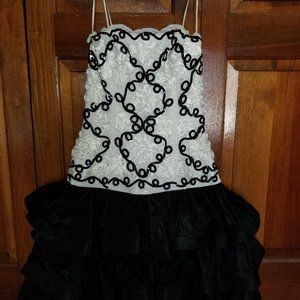 Strapless Black & White High-End Dress